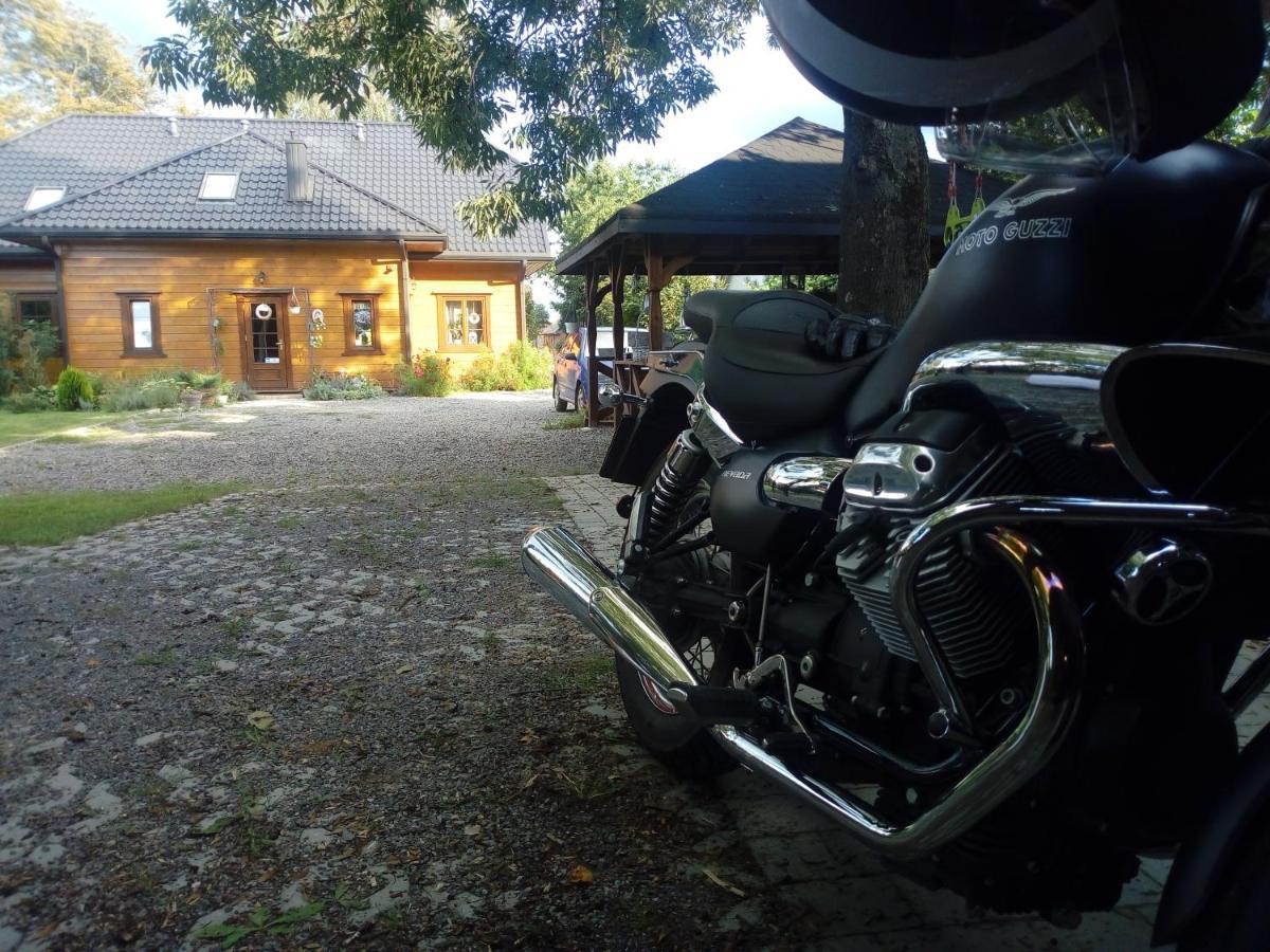 Roztoczanski Dworek Zamość エクステリア 写真