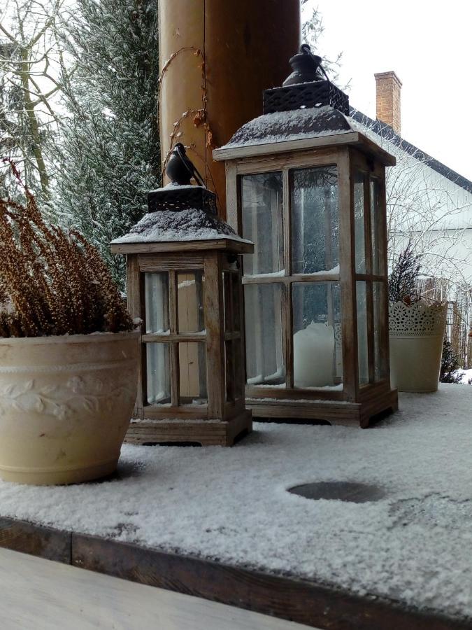 Roztoczanski Dworek Zamość エクステリア 写真